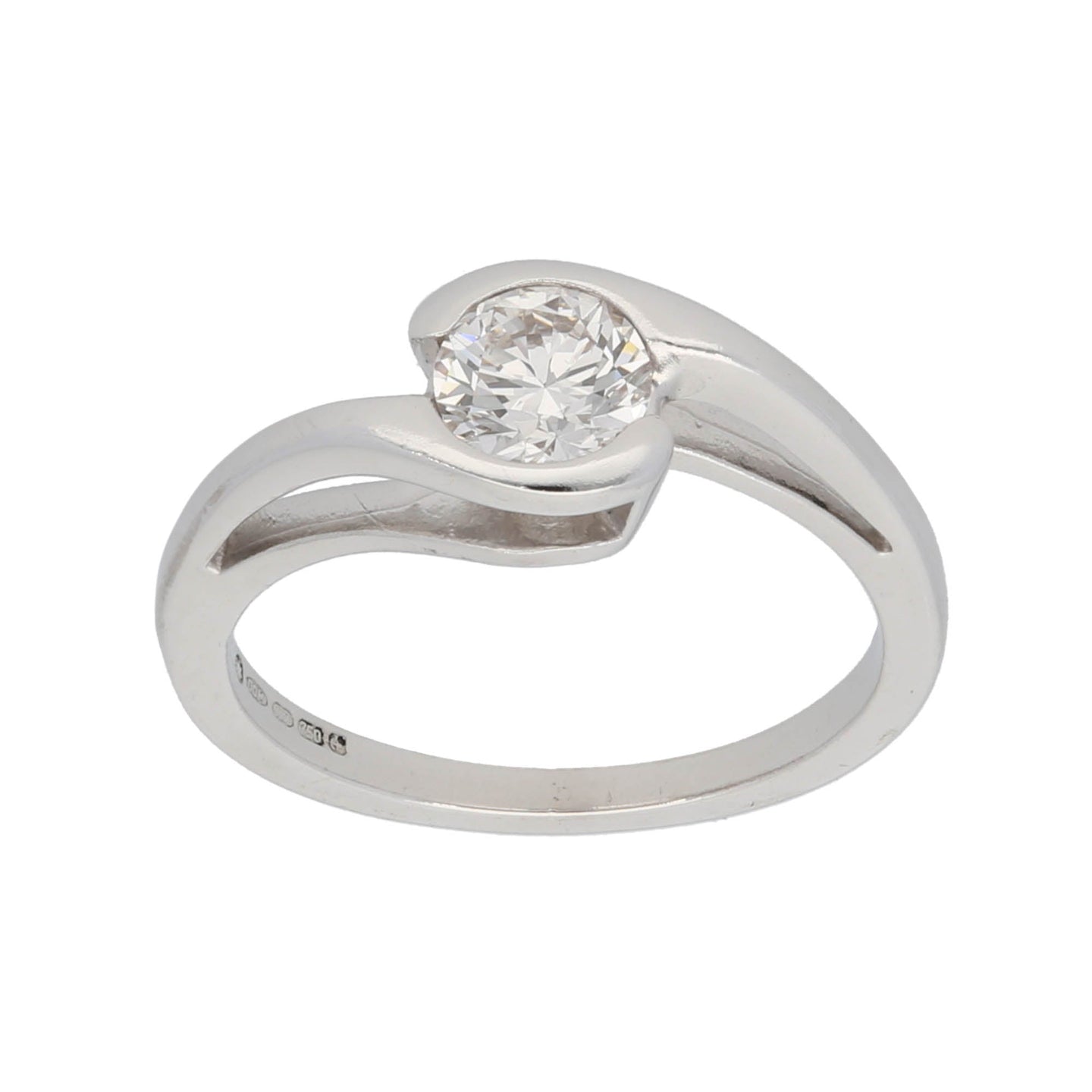 18ct White Gold 0.60ct Diamond Solitaire Ring Size K