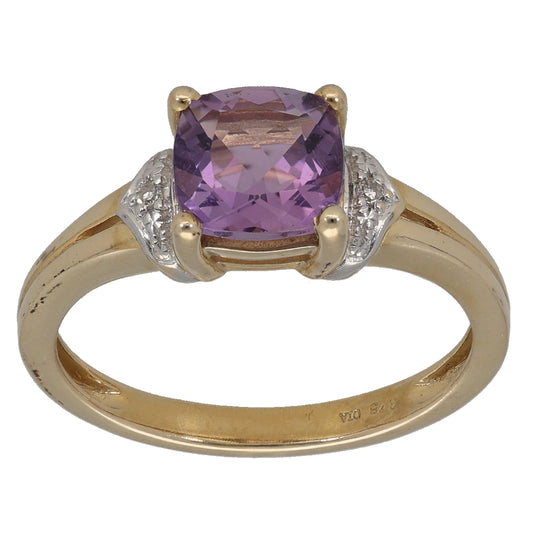 9ct Gold Amethyst & 0.02ct Diamond Single Stone Ring with Accent Stones Size O