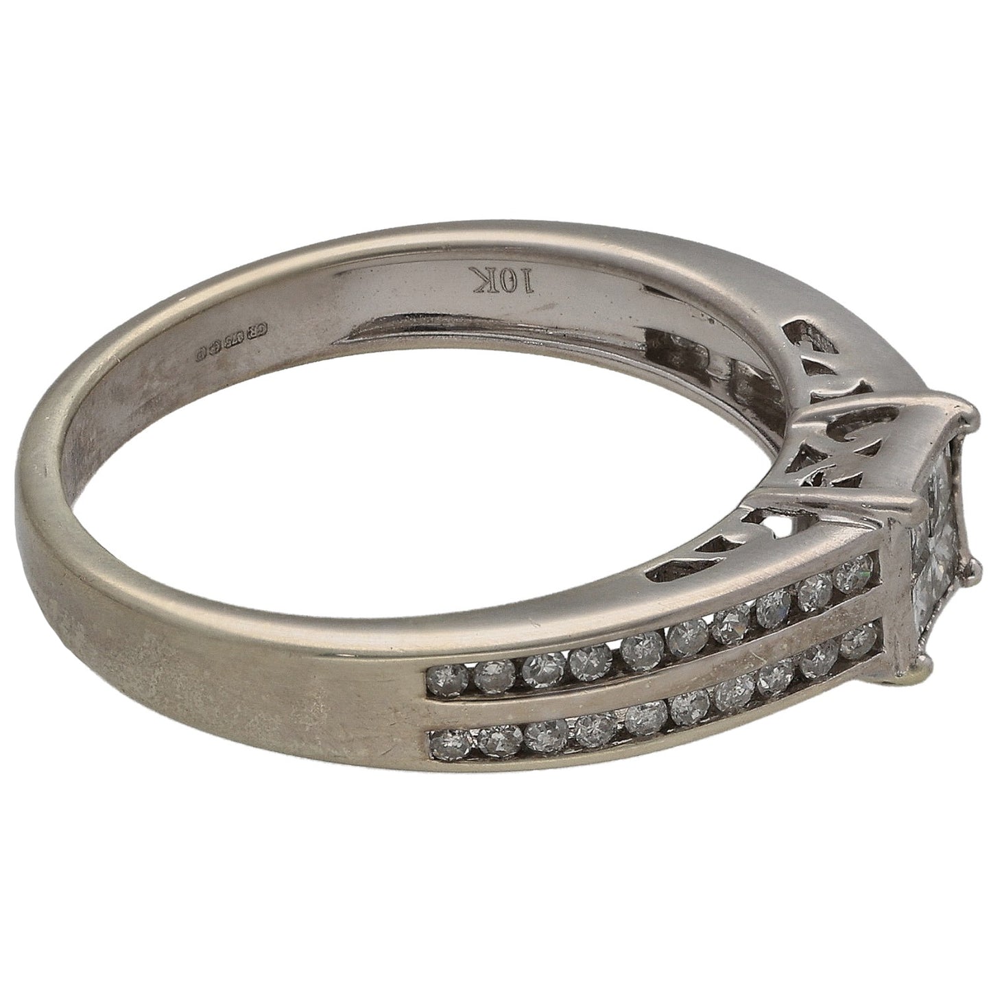 9ct white gold diamond cluster ring with princess and round stones, side view