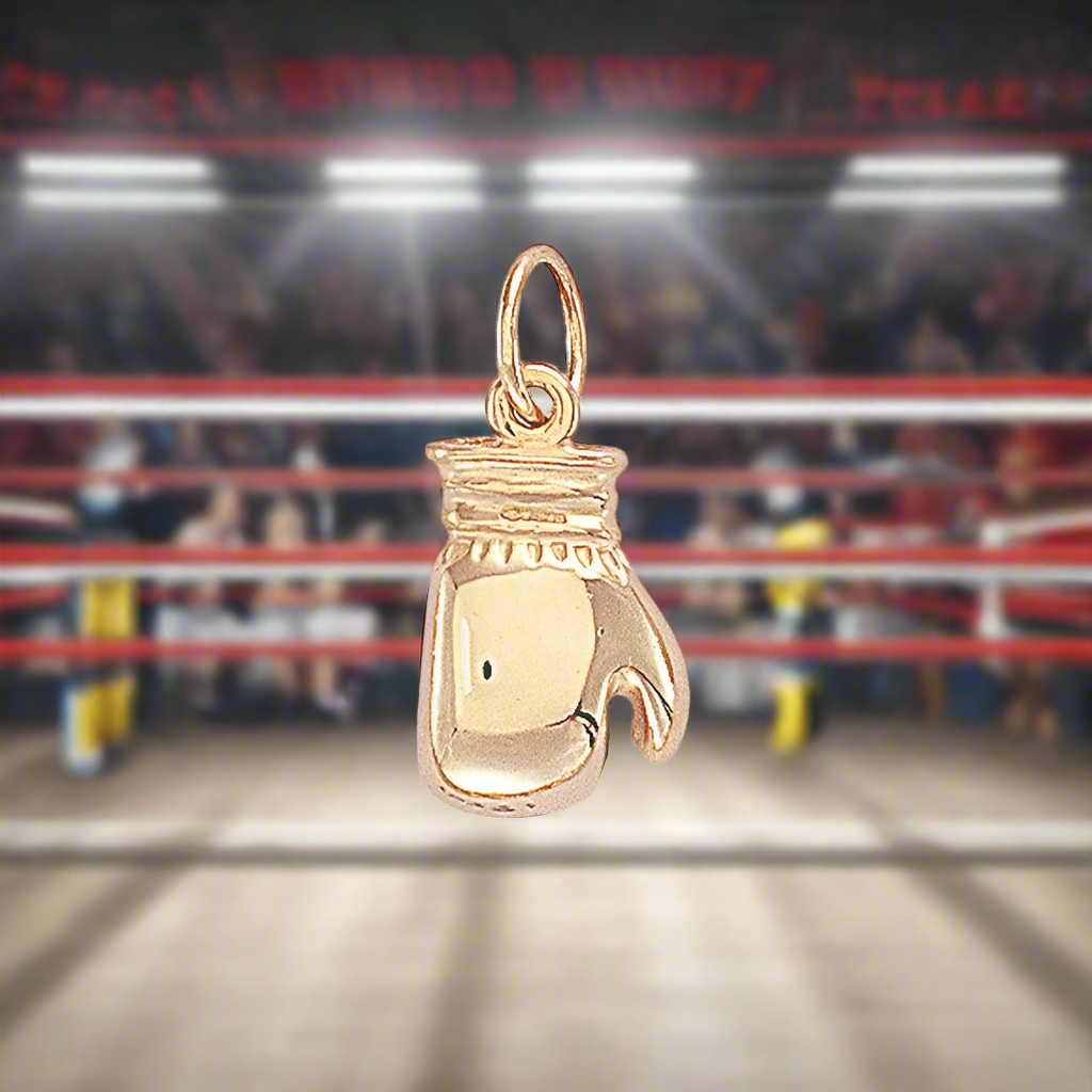 New 9ct Gold Boxing Glove Pendant 26.5mm