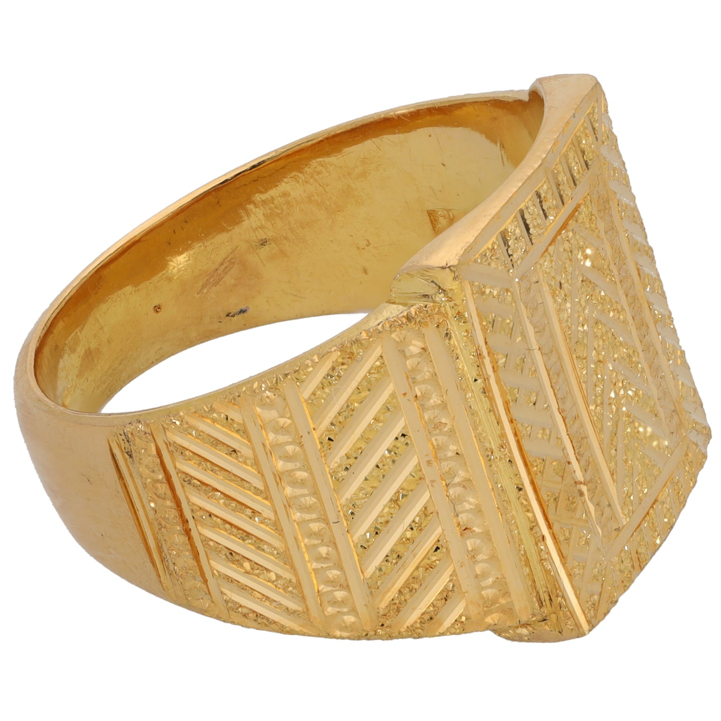 22ct Gold Patterned Signet Ring Size Z