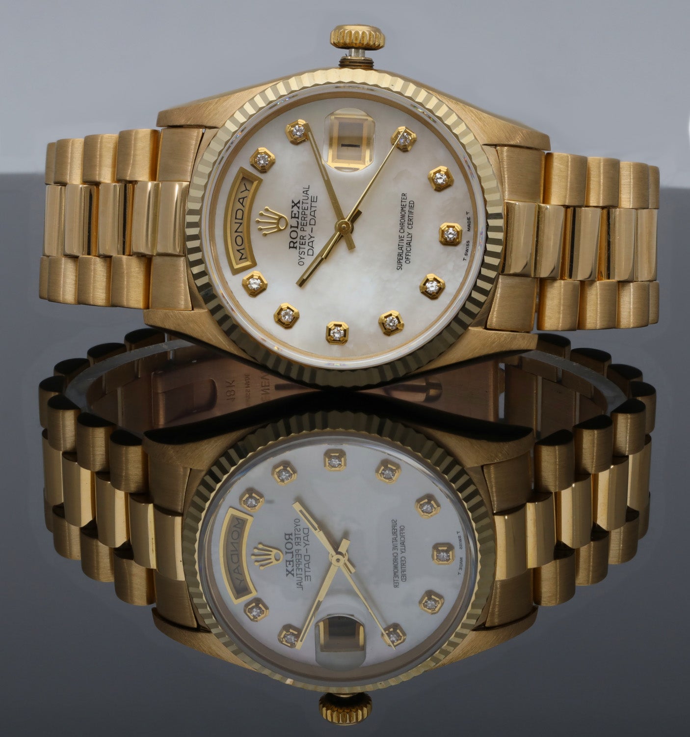 Rolex Day-Date 18238 36mm Gold Unisex Watch